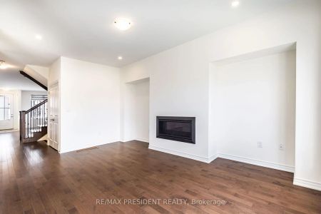 Condo Townhouse For Lease | W9244604 - Photo 5