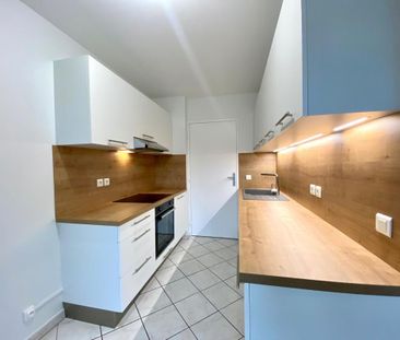 Location Appartement 3 pièces 70m² ANNECY 74000 - Photo 2