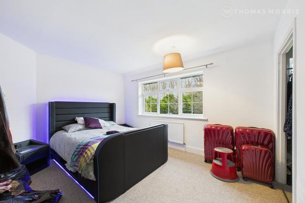 4 bedroom semi-detached house to rent - Photo 1