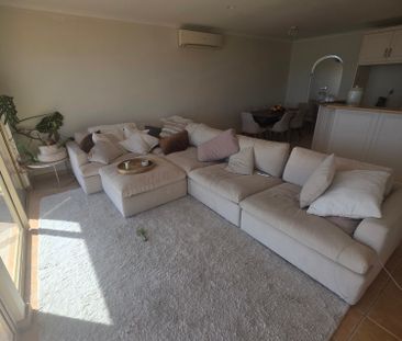 Christies Beach - Photo 4