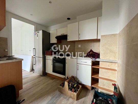 LOCATION : appartement T2 (36 m²) à PARIS - Photo 1