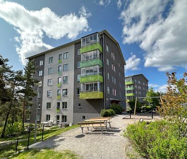 Tullingebergsvägen 1 B - Foto 1