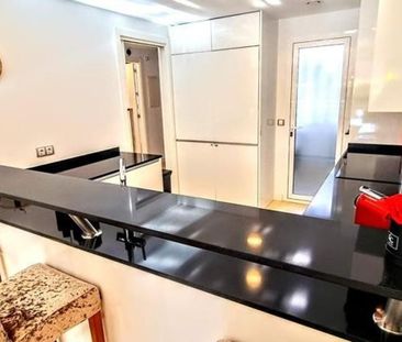 3 bedroom luxury Semidetached House for rent in Marbella, Spain - Photo 2