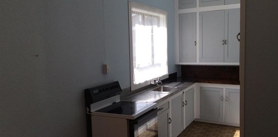 RAILWAY LANE - Photo 2