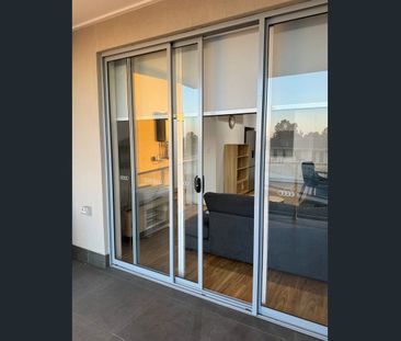 Furnished Apartment Minutes From The City - Photo 1