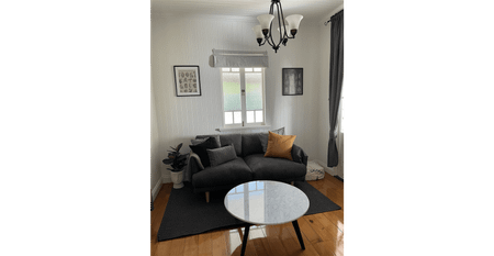 Detached One Bedroom House Furnished - Photo 5