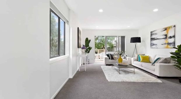 3-Bedroom Townhouse in Oteha - Photo 1