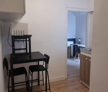 Studio moderne et proche de la Gare - Photo 5
