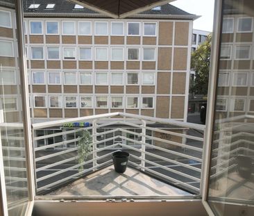 Schöne 2-Zimmerwohnung mit zwei Balkonen in Verkehrsgünstiger Aache... - Foto 1