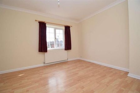 Kings Mead, Pontefract, WF8 - Photo 3