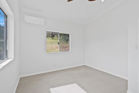 Brand New Off-Grid Barn Style Home on 5,800sqm - Photo 3