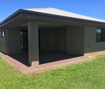 6 Brush Cherry Street, Mount Low QLD 4818 - House For Rent | Domain - Photo 5