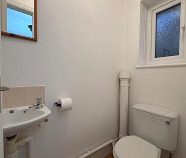 3 bedroom house to rent - Photo 2