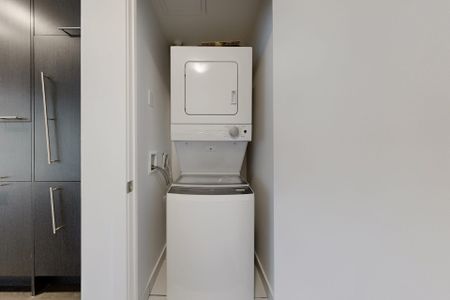 For Lease - 30 Nelson Street Unit# 406, Toronto, Ontario - Photo 5