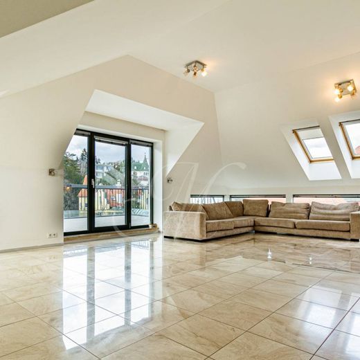 METROPOLITAN │Veľký moderný 3i byt s priestrannou terasou - Photo 1