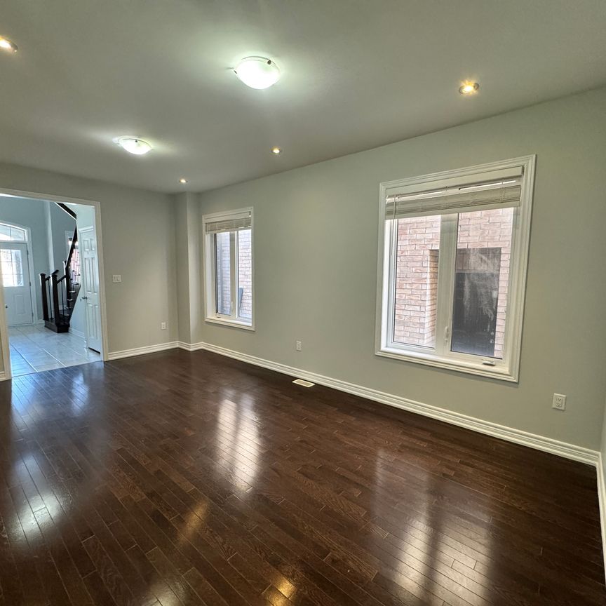 For Lease - 50 O'conner Crescent, Brampton, Ontario - Photo 1