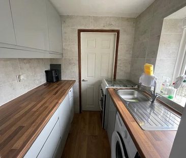 2 bedroom cottage to rent - Photo 3