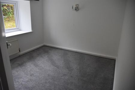 1 bedroom terraced house to rent - Photo 2