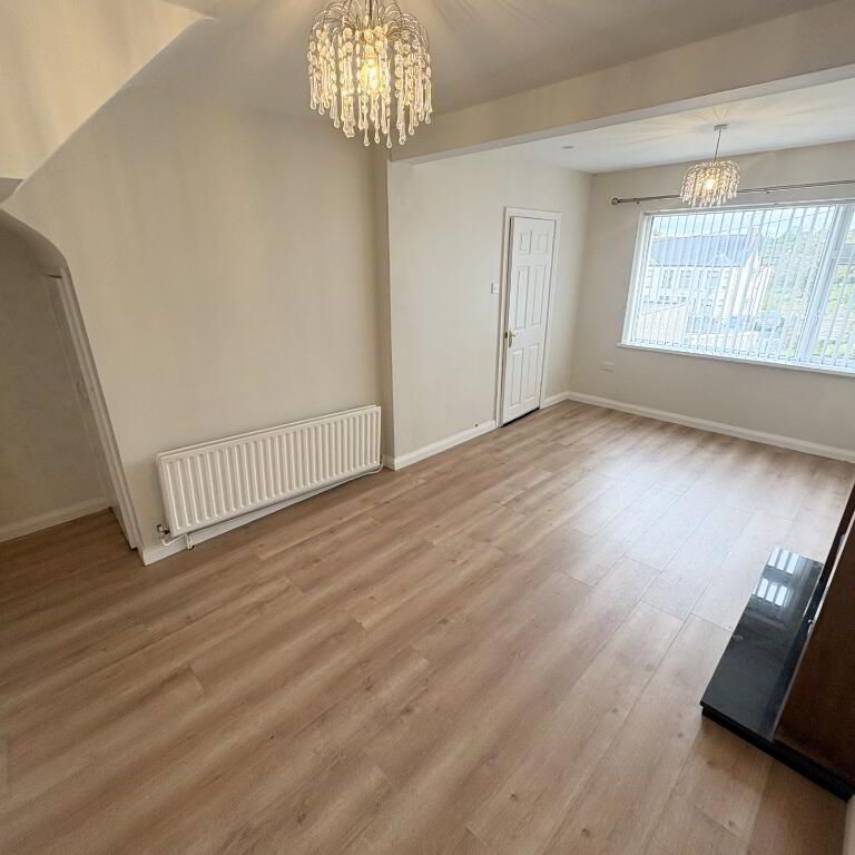 66 Donaghmore Road, Dungannon, BT70 1HB - Photo 1
