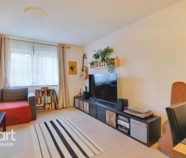 2 bedroom flat to rent - Photo 6