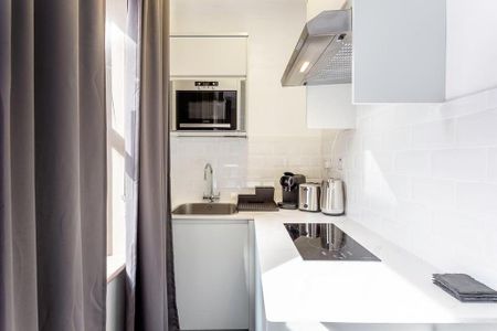 Studio to rent - Photo 3