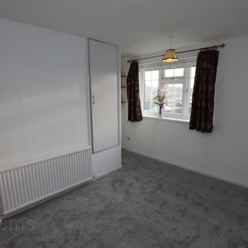 2 bed Semi-Detached House for Rent - Photo 1