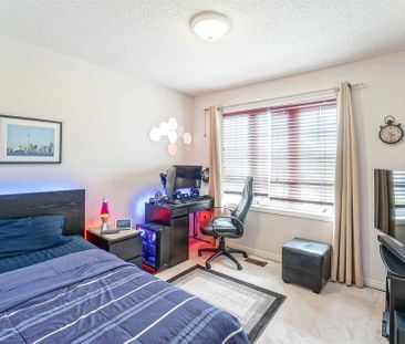 For Lease - 3174 Velmar Drive, Mississauga, Ontario - Photo 4