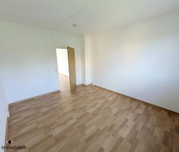 ++ helle 4-Raum-Wohnung mit Balkon & Tageslichtbad - ruhig wohnen i... - Photo 1