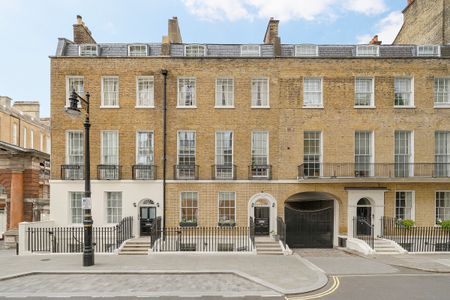 A beautiful apartment in one of London’s most coveted addresses - Photo 5