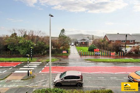 Schneider Road, Barrow-in-furness, LA14 4AA - Photo 5