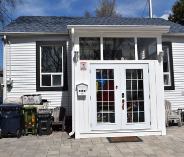 For Lease - 966 Dundas Street, Toronto, Ontario - Photo 6