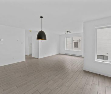 Sainte-Anne-des-Plaines - Photo 1