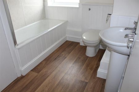 Dereham Road, Hempton, NR21 7JY - Photo 3