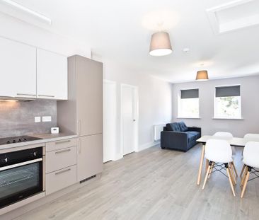 2 bedroom flat to rent - Photo 3