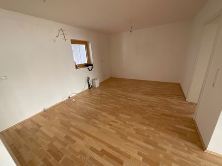 Traumhafte Wohnung inkl. Terrasse und Tiefgaragenplatz - Photo 4
