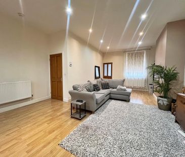 2 bedroom terraced house to rent - Photo 5