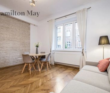 Klimatyczne trzypokojowe mieszkanie blisko Krakowskich Błoń - Zdjęcie 4