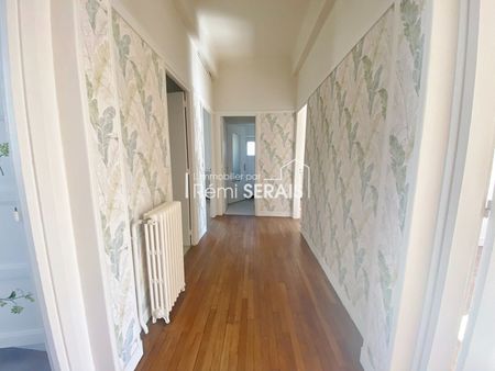 Location Appartement 3 pièces 73m² - Photo 5