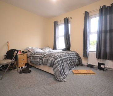 Price £3,300 pcm - Available 01/07/2026 - Furnished - Photo 5