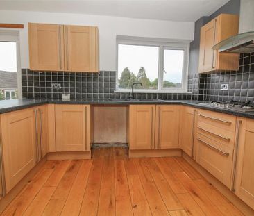 3 bedroom townhouse to rent - Photo 6