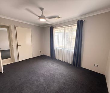 Spacious Coastal Family Living with Side Access - Just 800m to Melr... - Photo 6