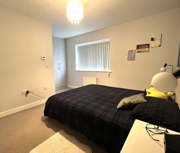 Bateson Drive, Leavesden, WATFORD - Photo 3