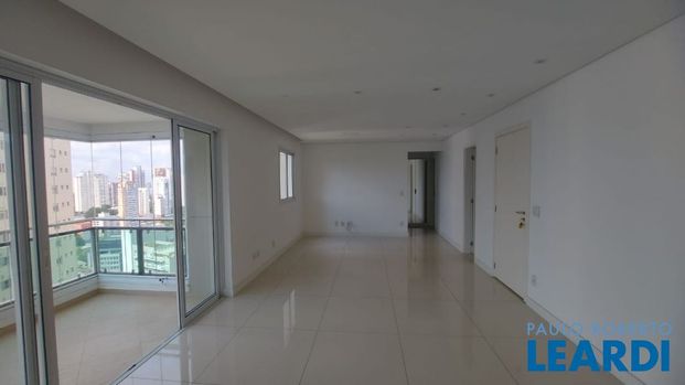 Apartamento - Photo 1