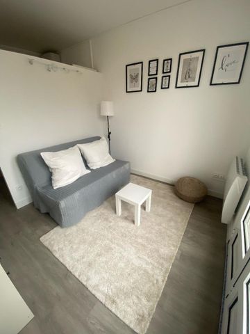 Location Appartement 1 pièce 16m² LYON 7ème - Photo 2