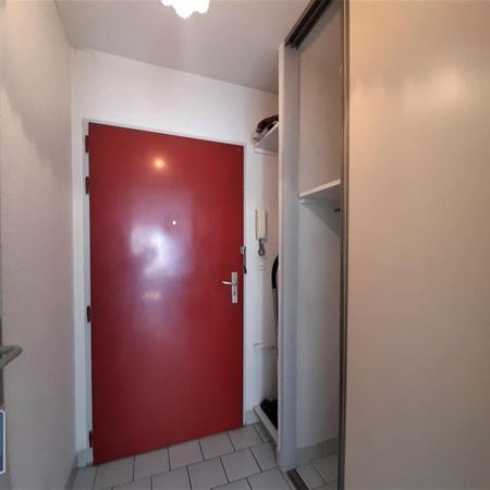 Location Appartement 1 pièce 24m² POITIERS 86000 - Photo 4