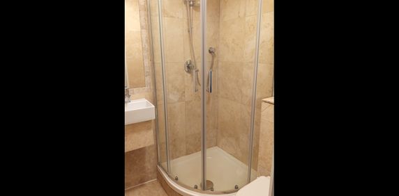 Studio Flat, Dallas Road, NW4 - Photo 2
