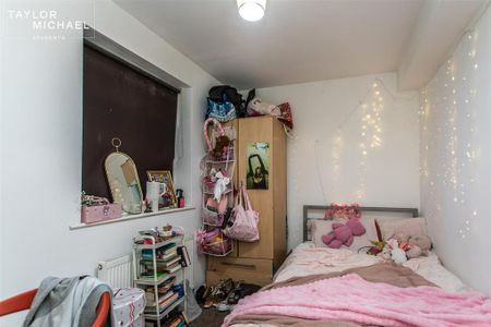 7 bedroom semi-detached house to rent - Photo 4