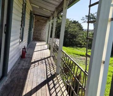 Peaceful 2-Bedroom Cottage – Dairy Flat Countryside Living - Photo 4