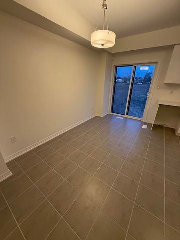 For Lease - 313 Conklin Rd Road Unit# 19, Brantford, Ontario - Photo 2