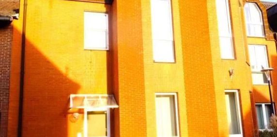 Haus im Haus mit separatem Eingang in bester Ortskernlage - Photo 2